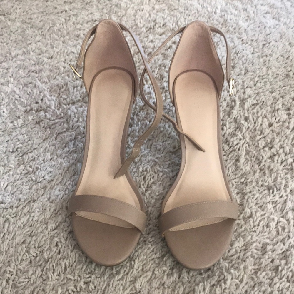 Peep toe ankle strap heals